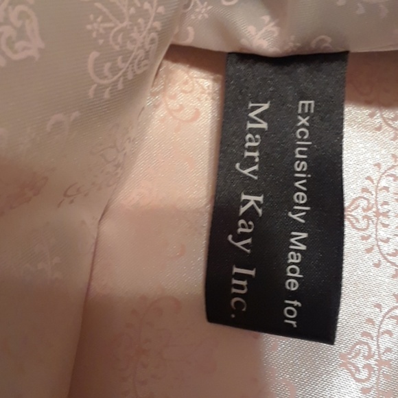 Handbag exclusively made for Mary Kay Awesome - Picture 5 of 5
